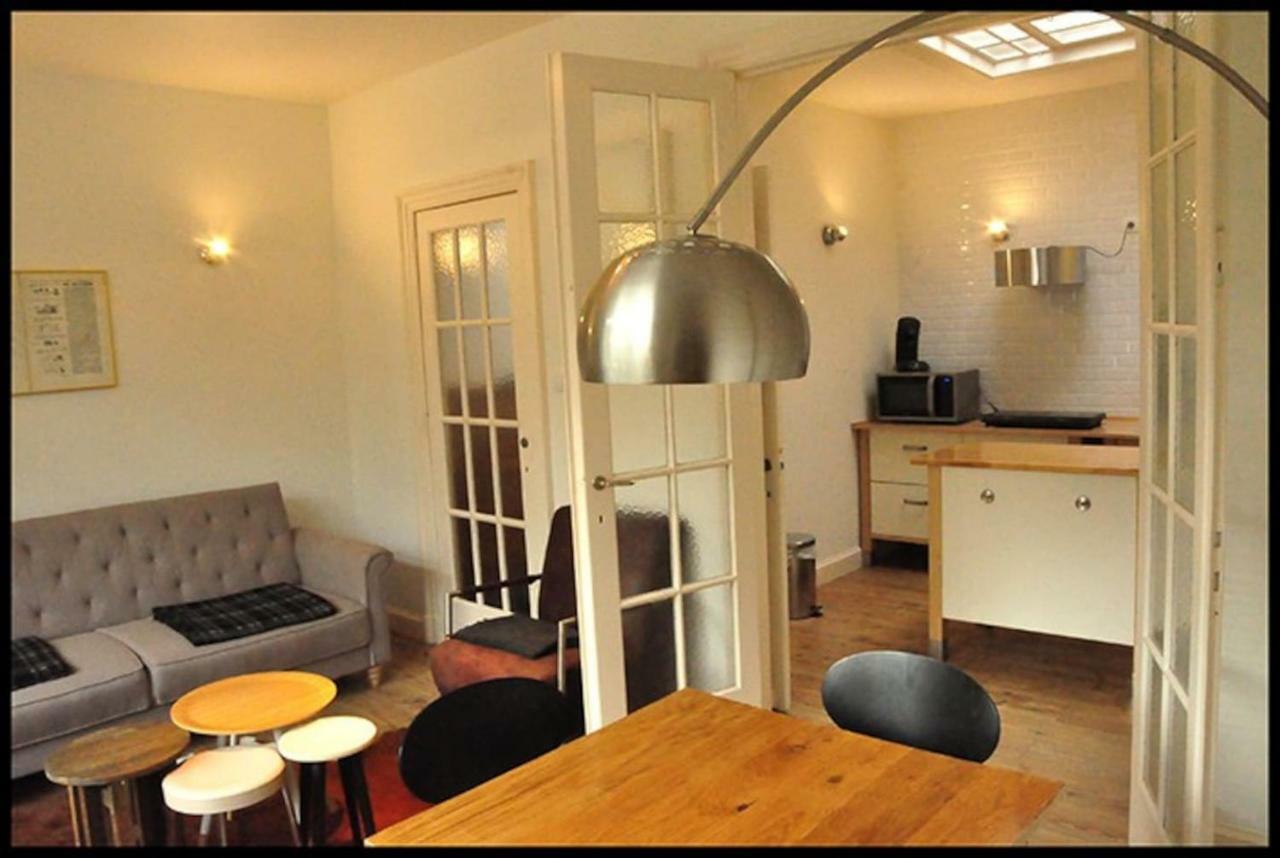 Een Thuis In De Condroz Waulsort Exterior foto
