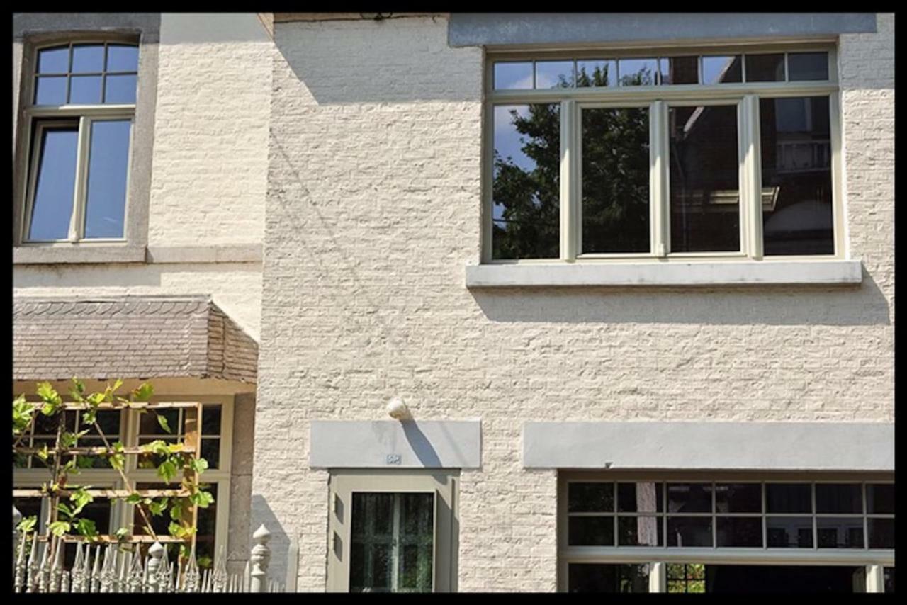 Een Thuis In De Condroz Waulsort Exterior foto